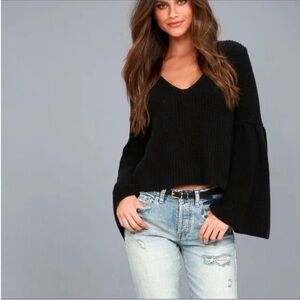 Free People Damsel cable knit Sweater / woman’s Medium